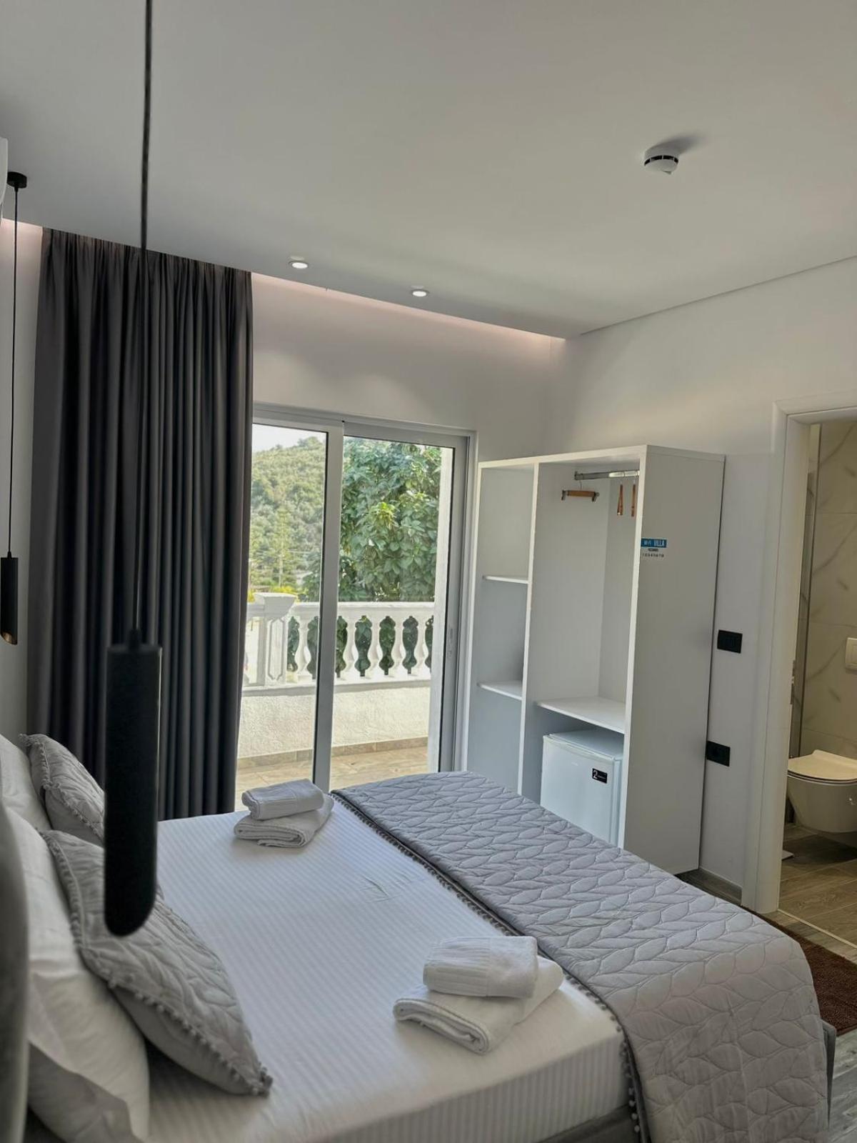 Luxury Villa Alisja Sarande With Private Beach Ngoại thất bức ảnh