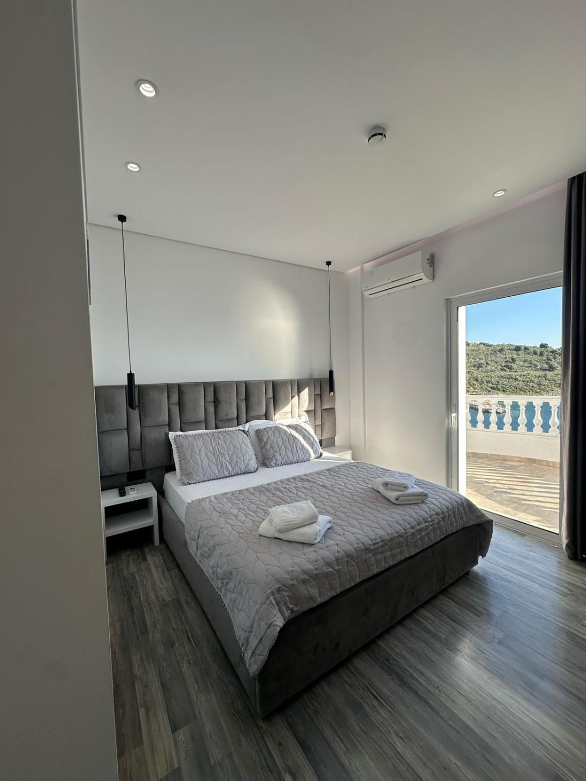 Luxury Villa Alisja Sarande With Private Beach Ngoại thất bức ảnh