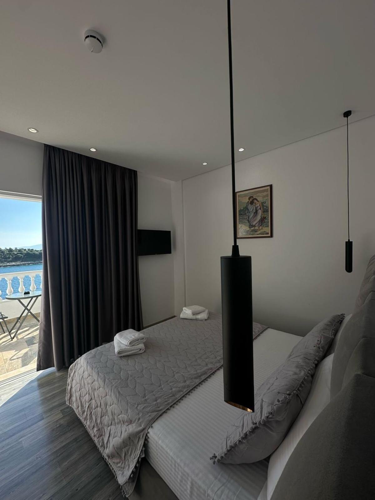 Luxury Villa Alisja Sarande With Private Beach Ngoại thất bức ảnh